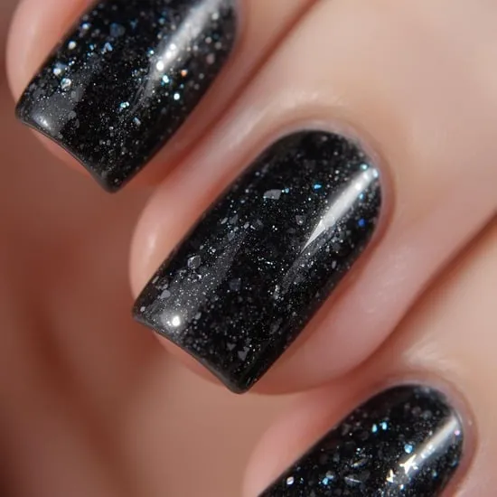 15+ Goth Christmas Nails IMG06